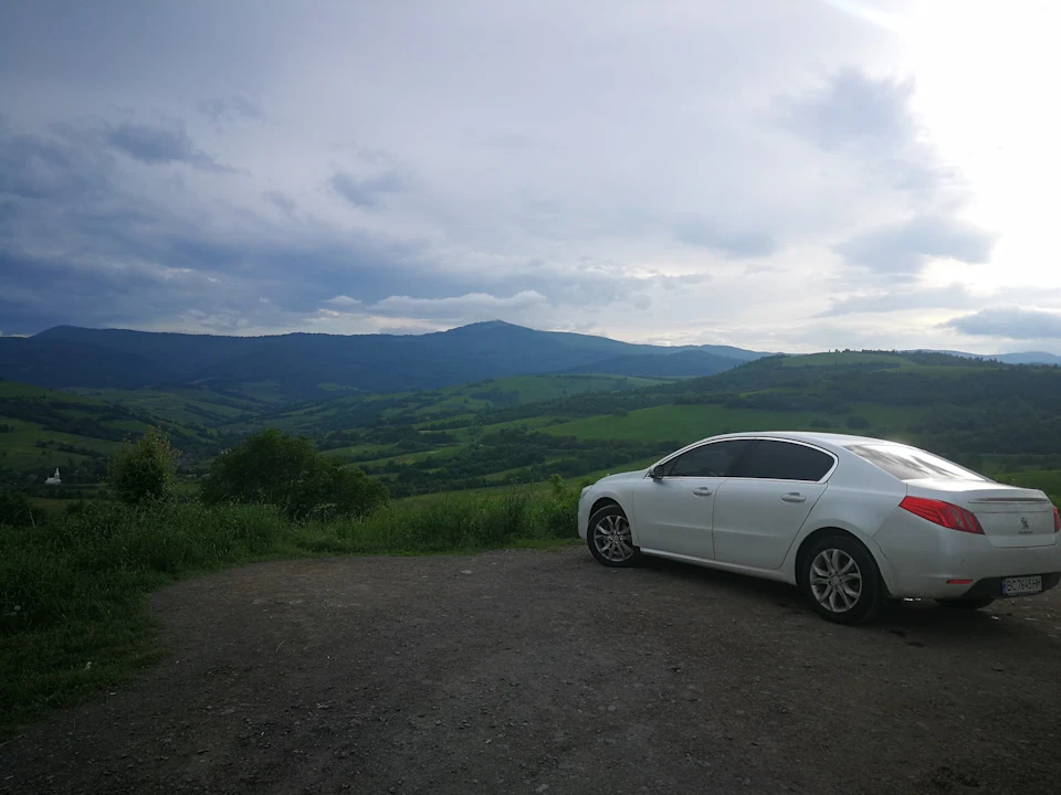 переступив 200тис.