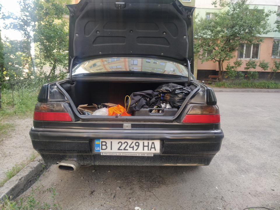 Peugeot 605 2