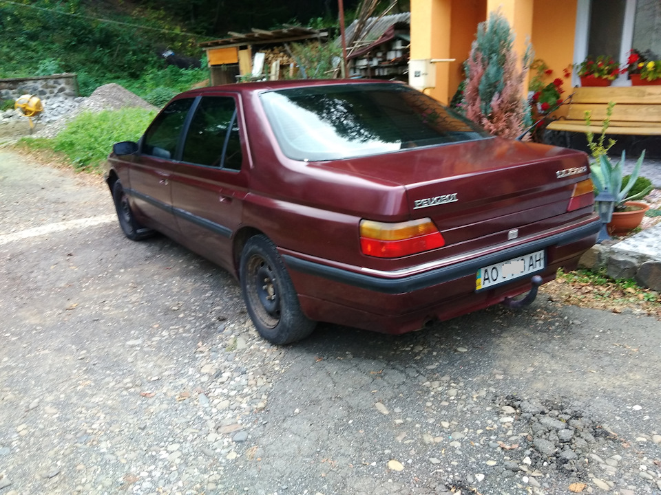 PEUGEOT 605 4