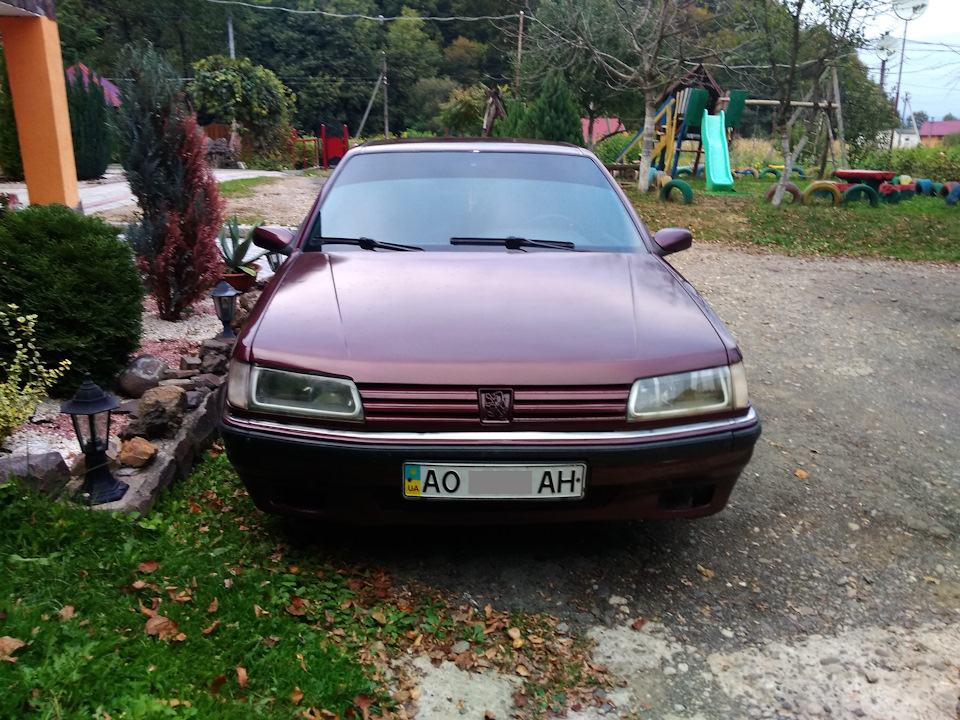 PEUGEOT 605 2