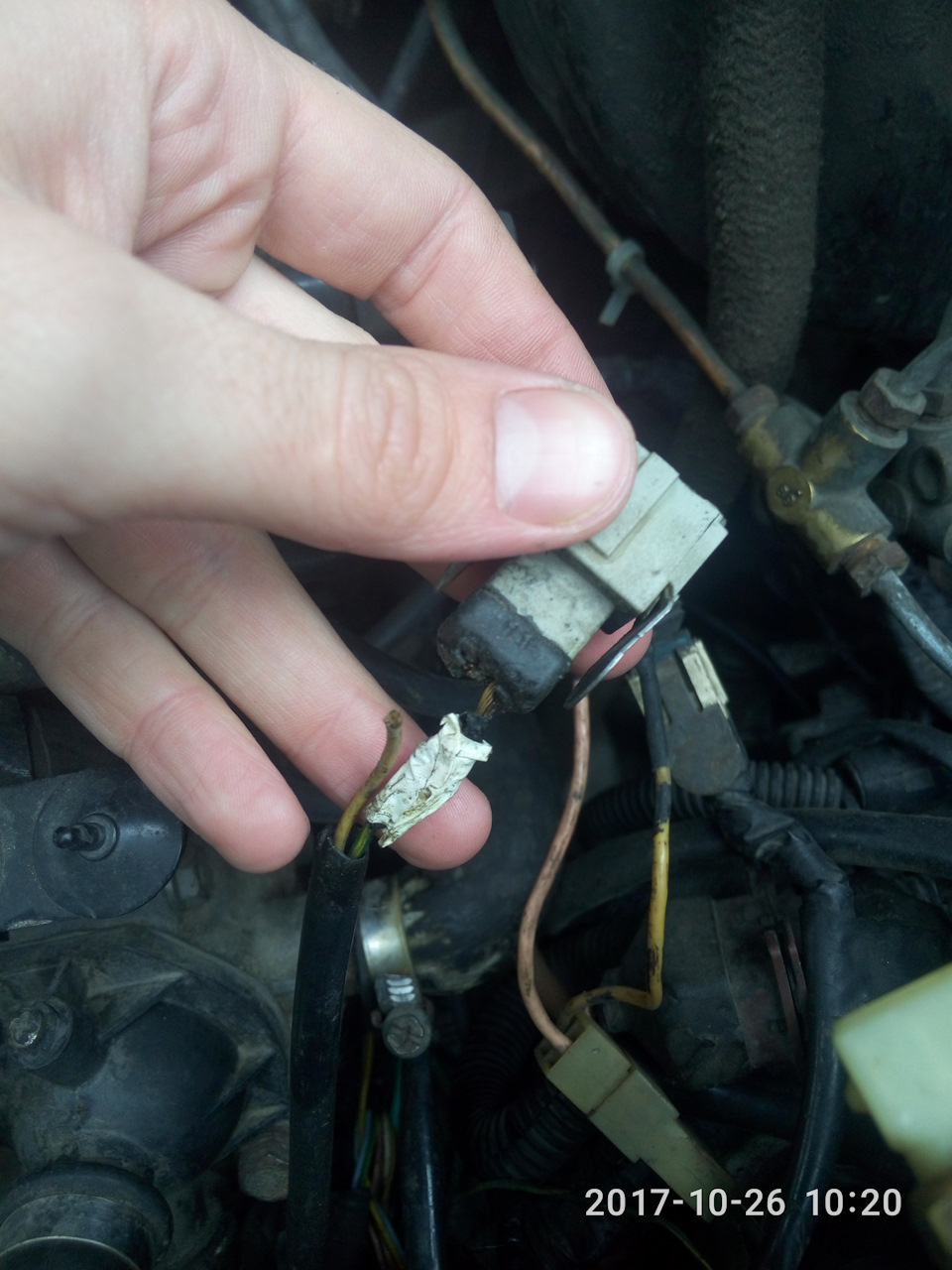 Горить check engine 2