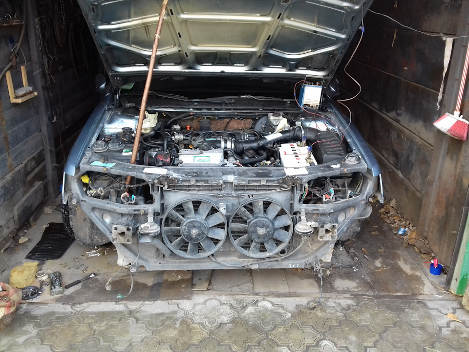 Снятие бампера Peugeot 605 5