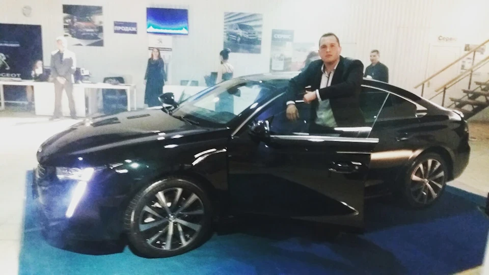 Закрита презентація Peugeot 508