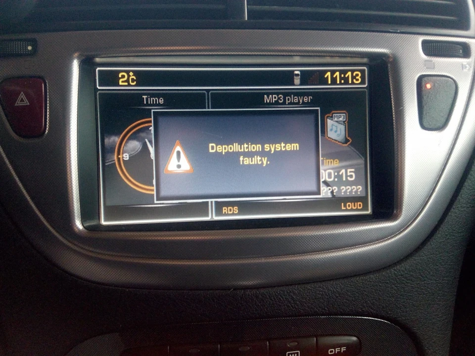 Пежо 607 2.7 помилка по фільтру сажі? Чи ні?