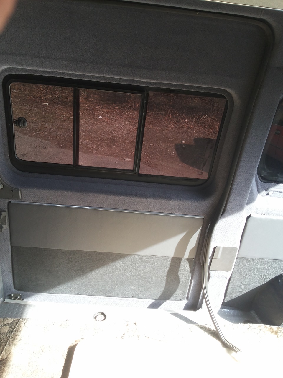 Повна та якісна обшивка Peugeot Boxer 3