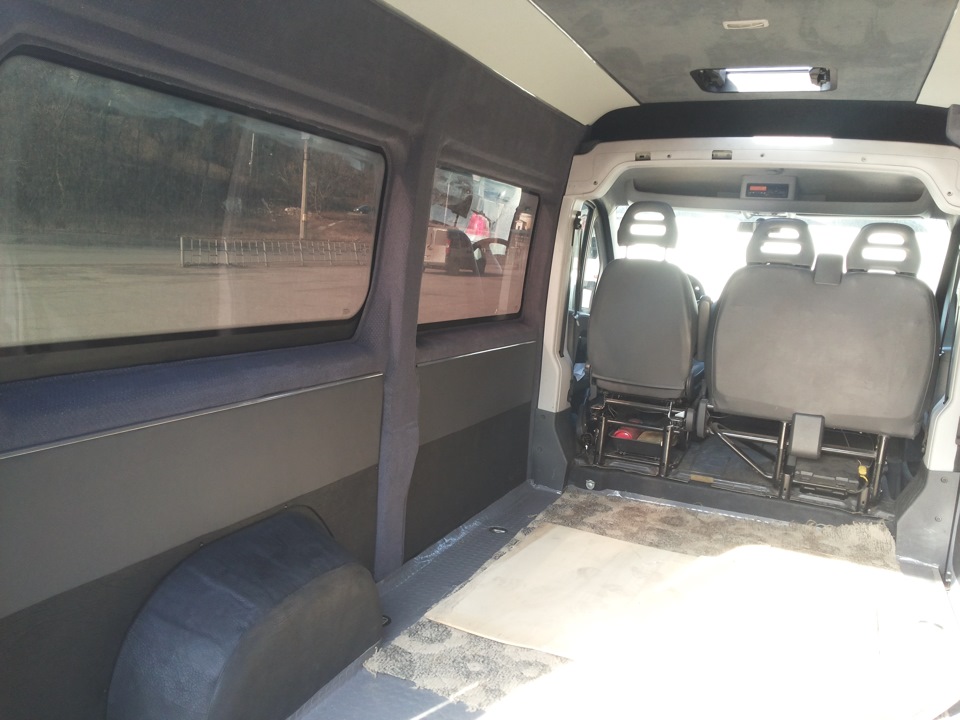 Повна та якісна обшивка Peugeot Boxer 1