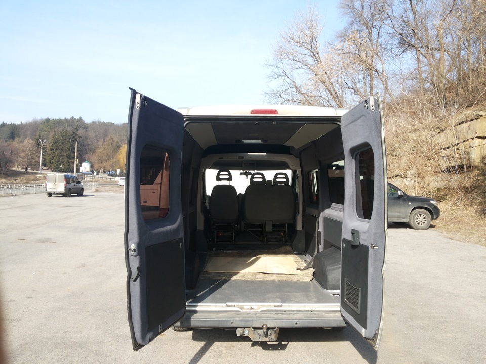 Повна та якісна обшивка Peugeot Boxer 5