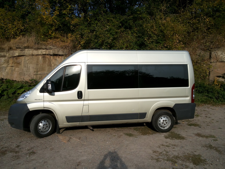 Продаж машини Peugeot Boxer White Gold L2H2 5