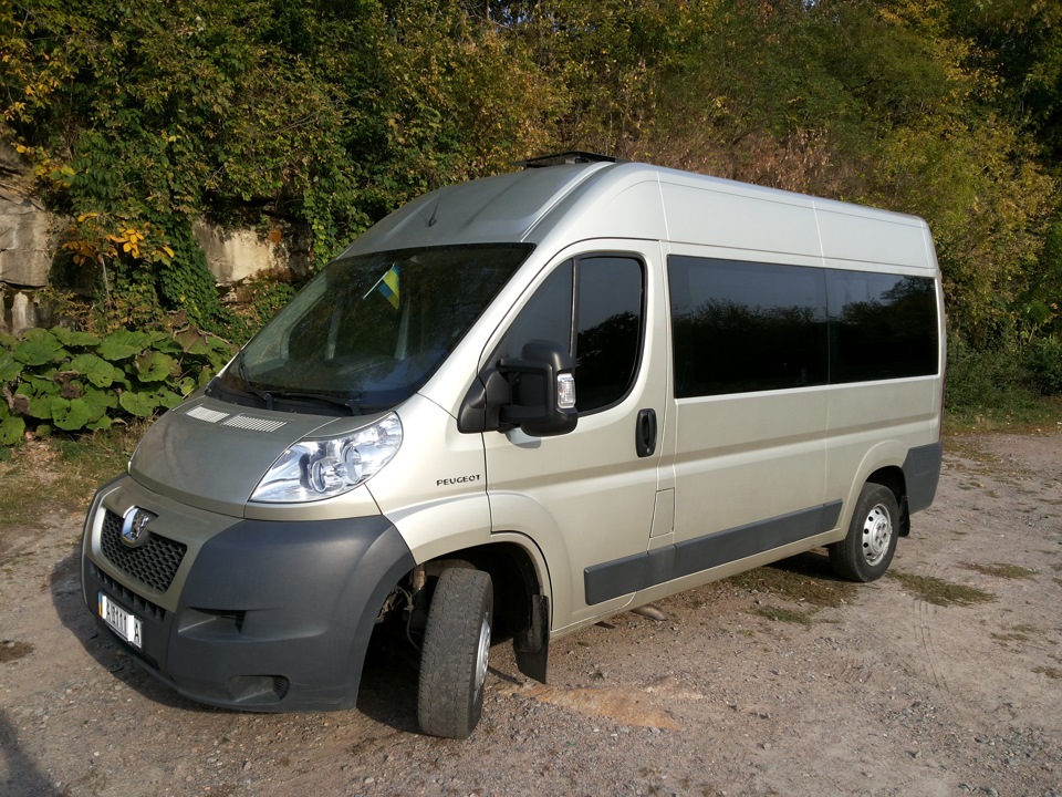 Продаж машини Peugeot Boxer White Gold L2H2 2