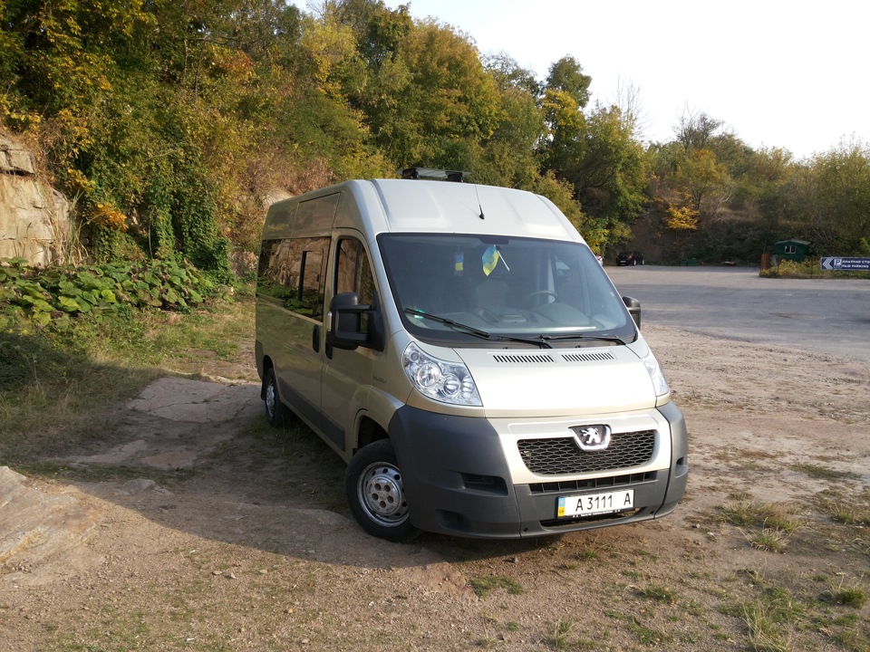 Продаж машини Peugeot Boxer White Gold L2H2 3