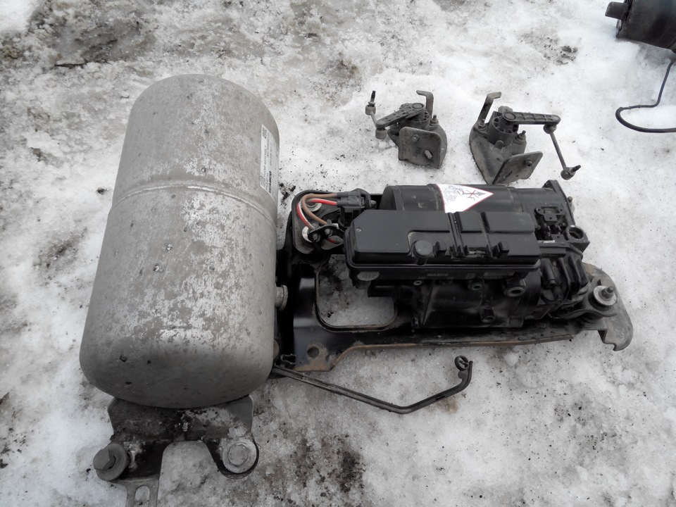 Пневмопідвіска і все, що з нею пов'язане. 4
