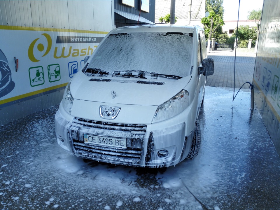 На миття будинку і в місті) 2
