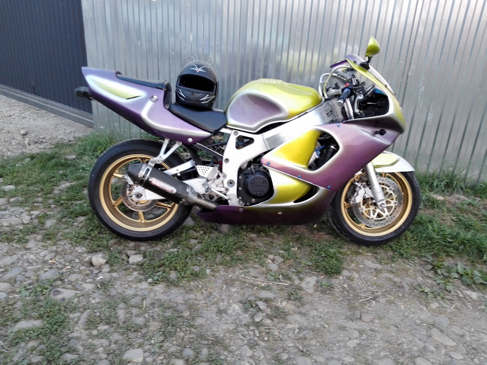 Поповнення в гаражі Honda cbr rrx 3