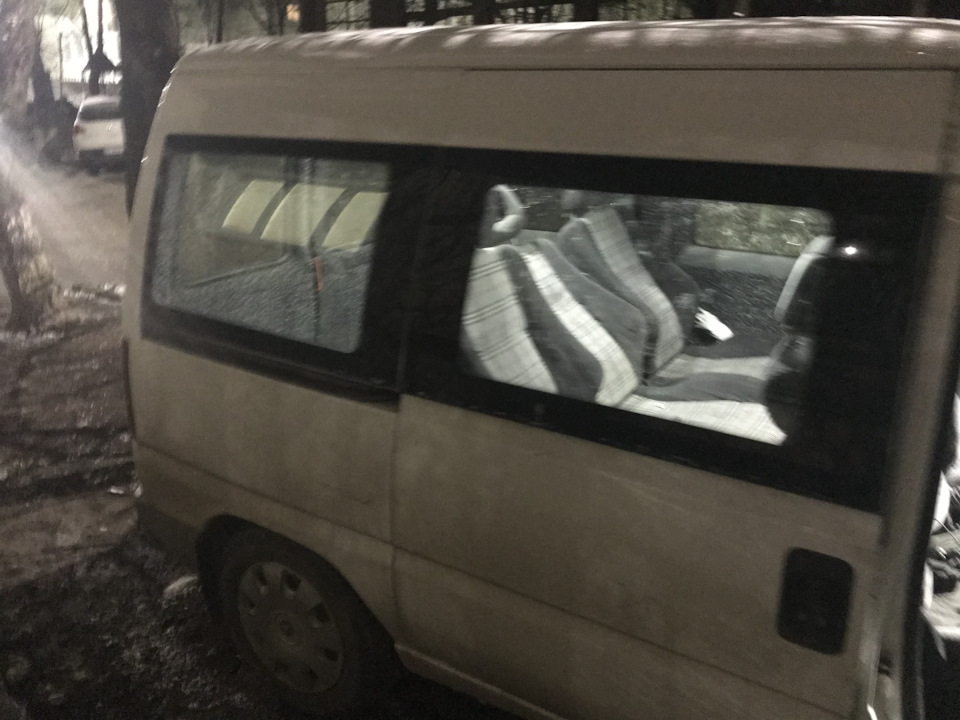 Світло салону+ підсвітка номерного знаку 5
