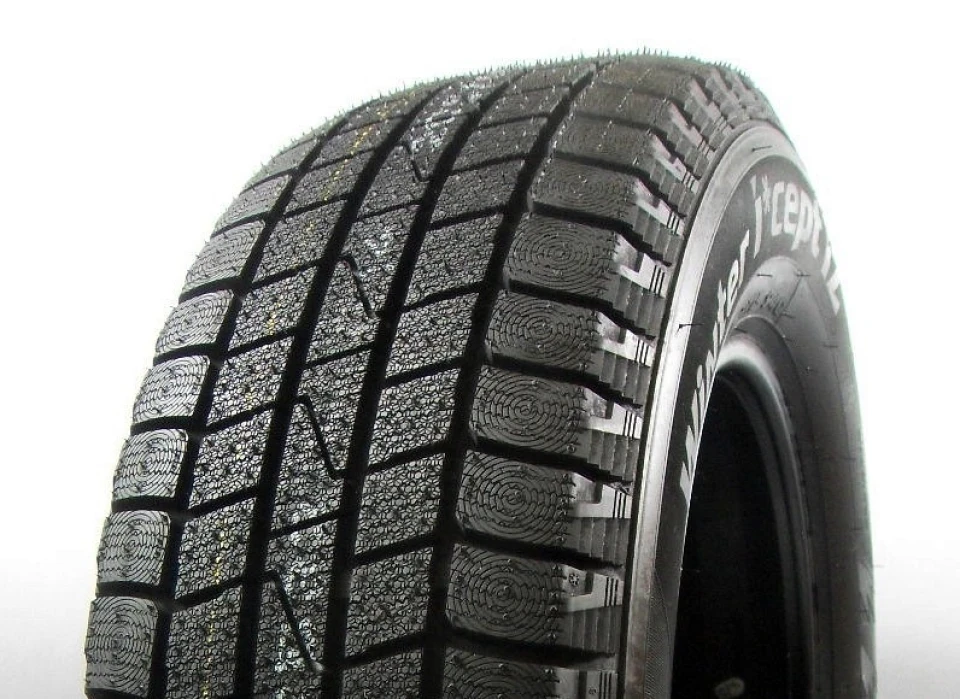Hankook Winter IZ W606