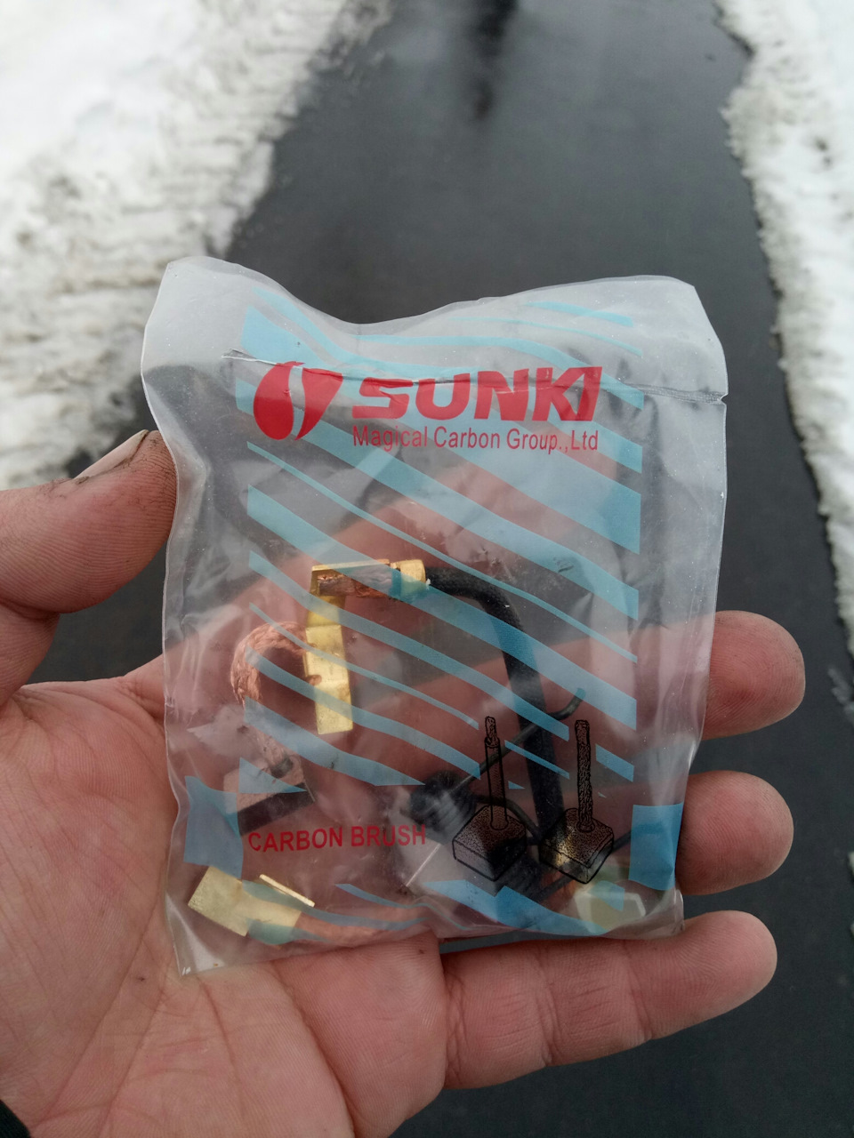 Зміна щіток стартера. 1