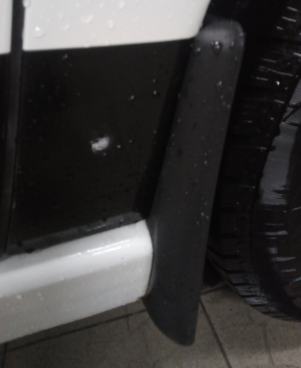 Передні бризковики PEUGEOT EXPERT 1