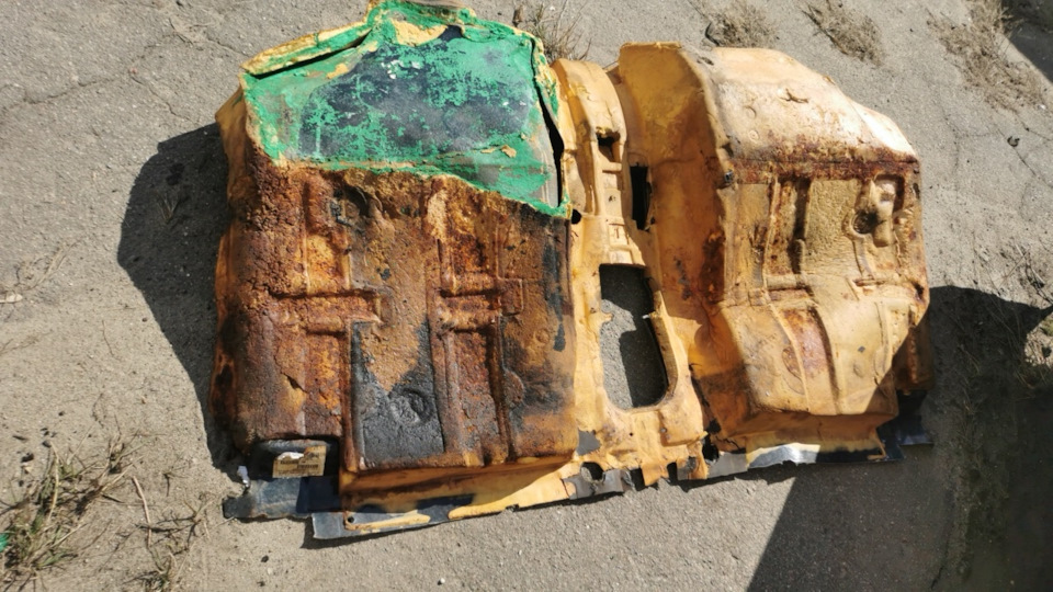 Вода в салоні 1