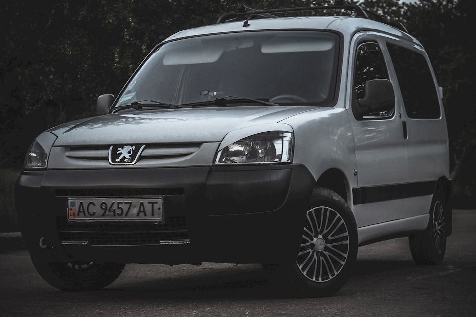 Вії Peugeot Partner 2