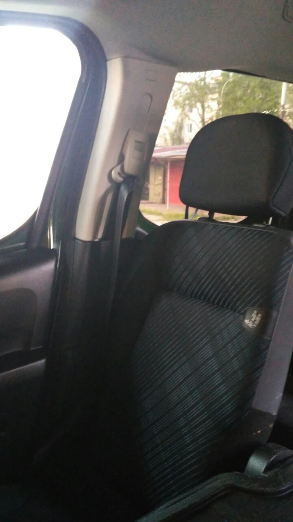 Купив потолок на свій пижик