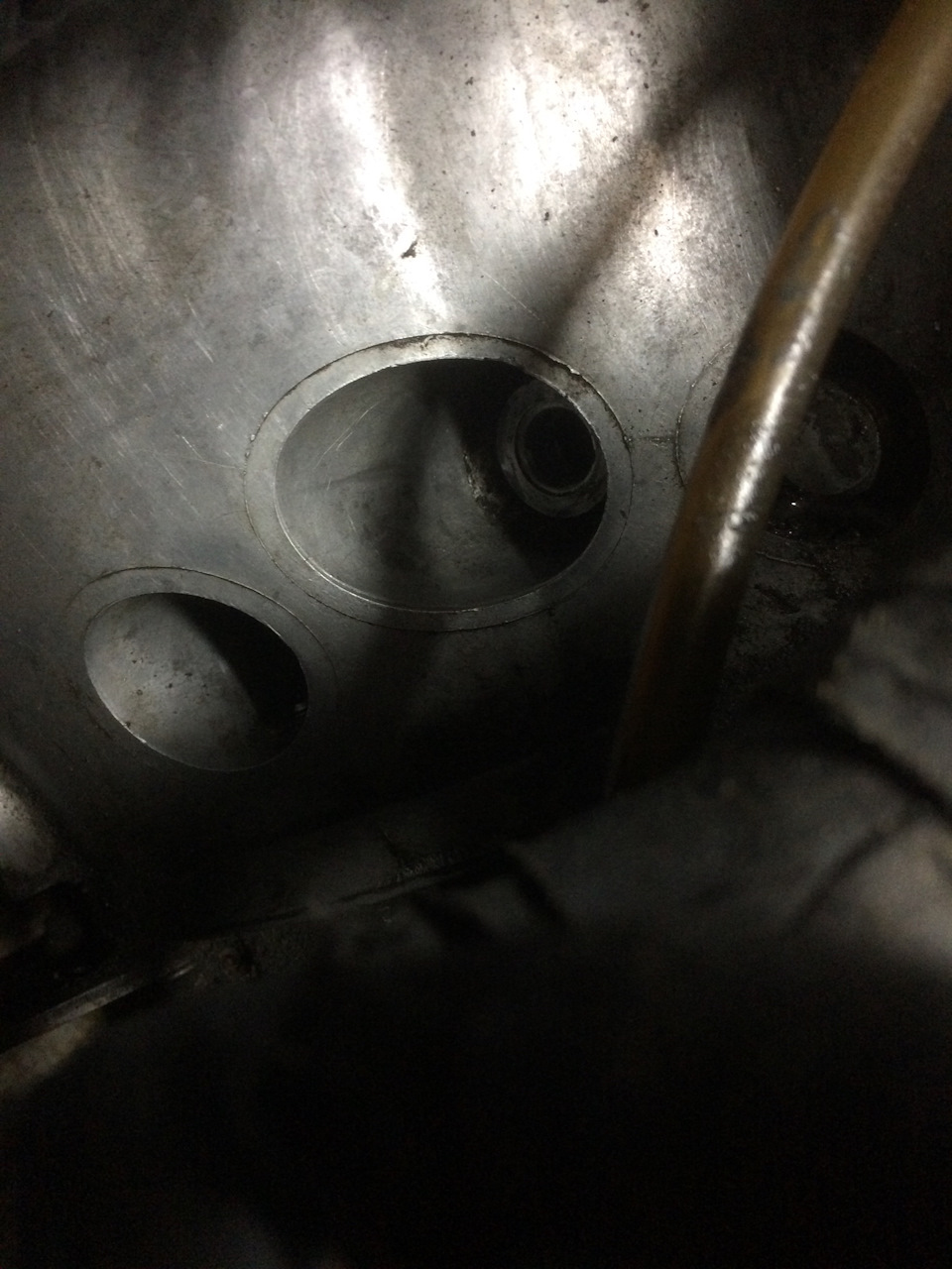 Заміна датчика вогнів заднього ходу (жаби) 1