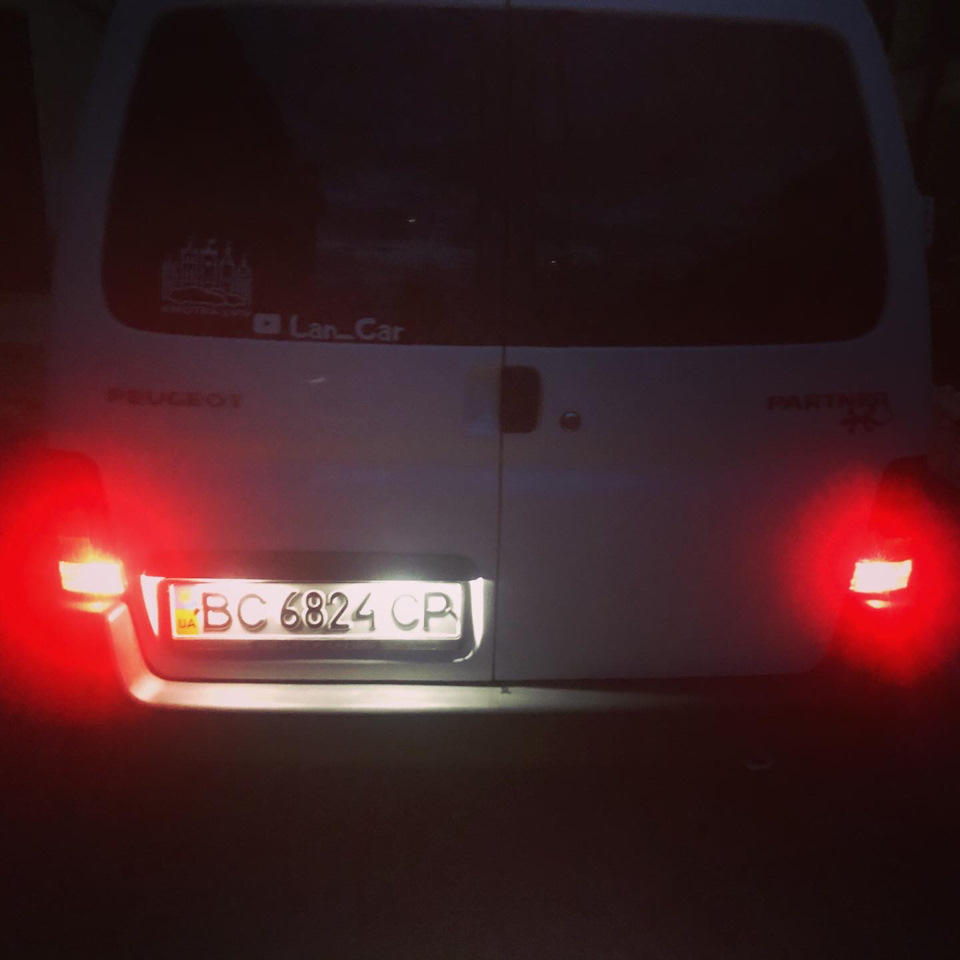Установка нових габаритів 6000К 2