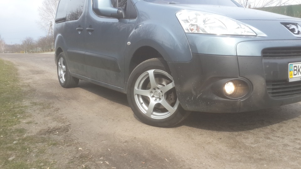Колеса на літо 1