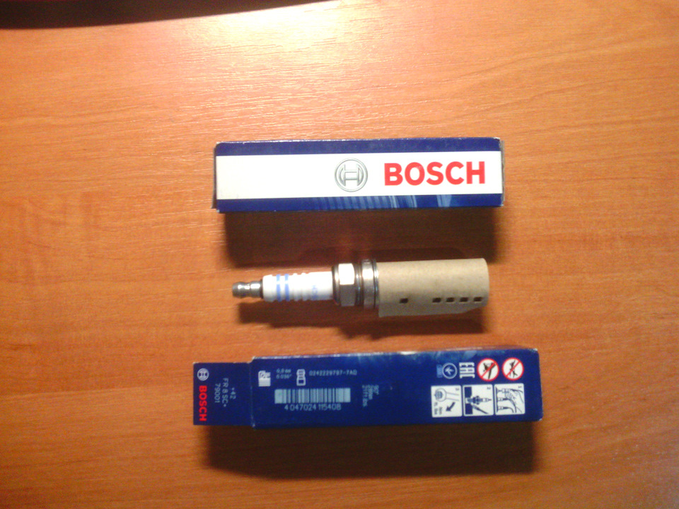 Свічки Bosch 1
