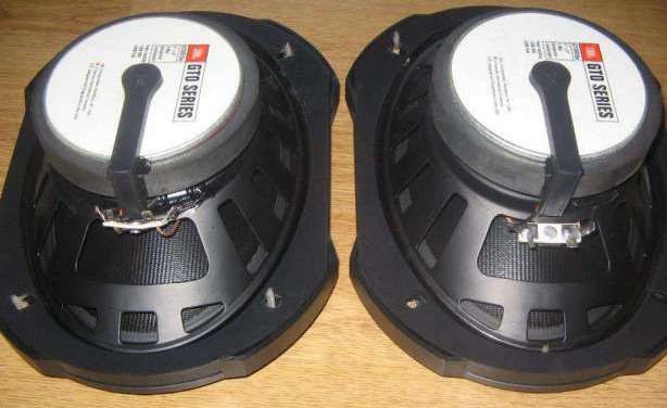 Овали JBL 2