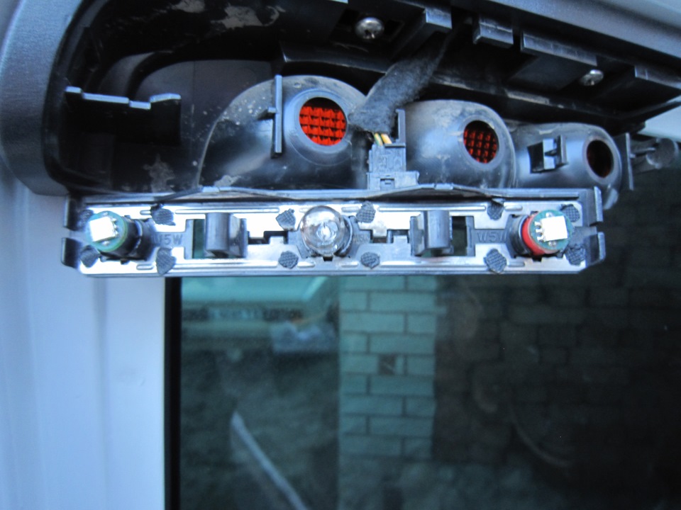 Led W5W у верхній стоп 3