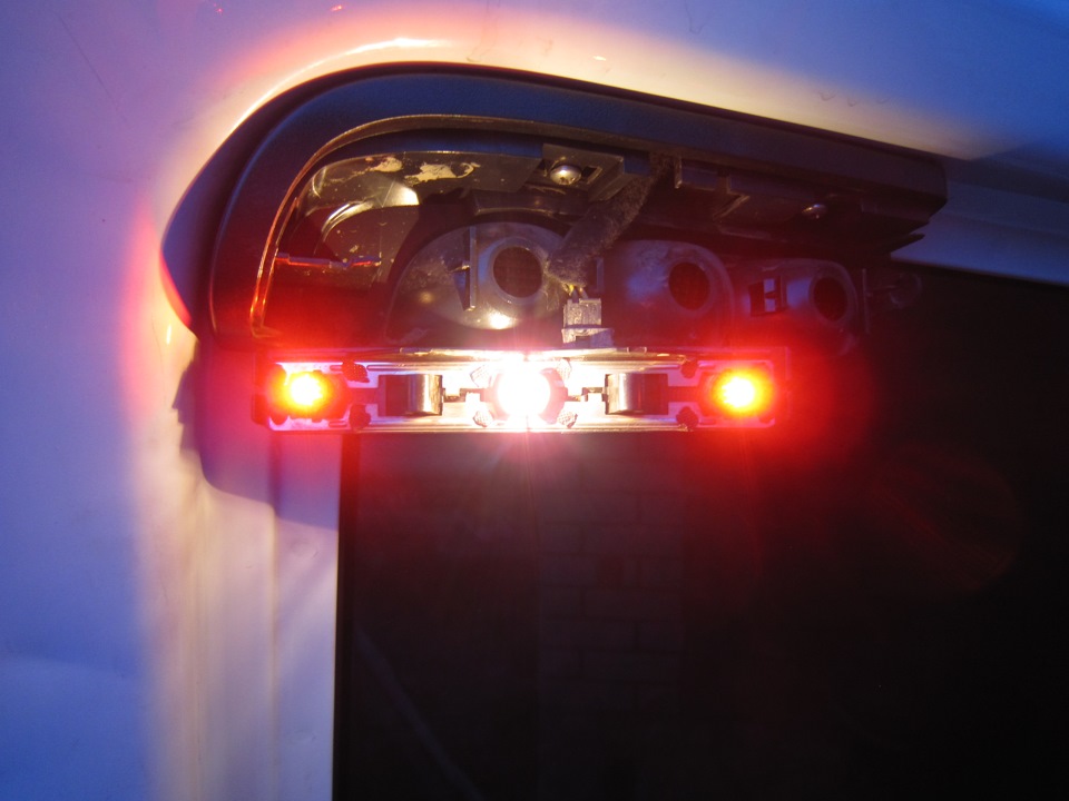Led W5W у верхній стоп 4