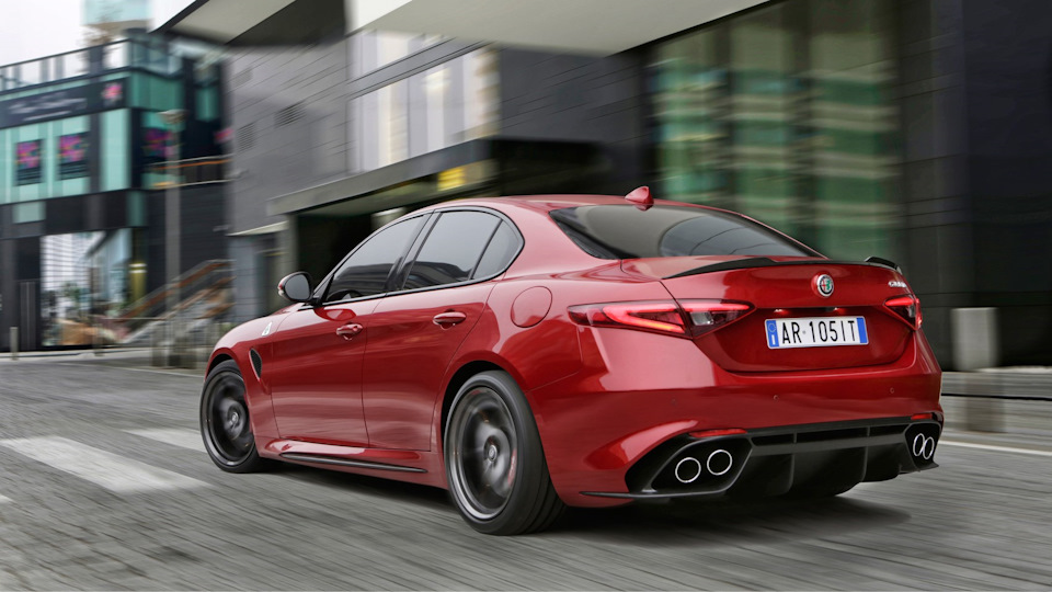 Alfa Giulia проти Jaguar XE хто цікавіший, що думаєте? 3