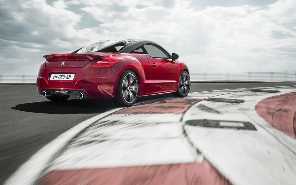 Живі фото, подробиці про RCZ R та фотосет для клубу RCZ.me 3