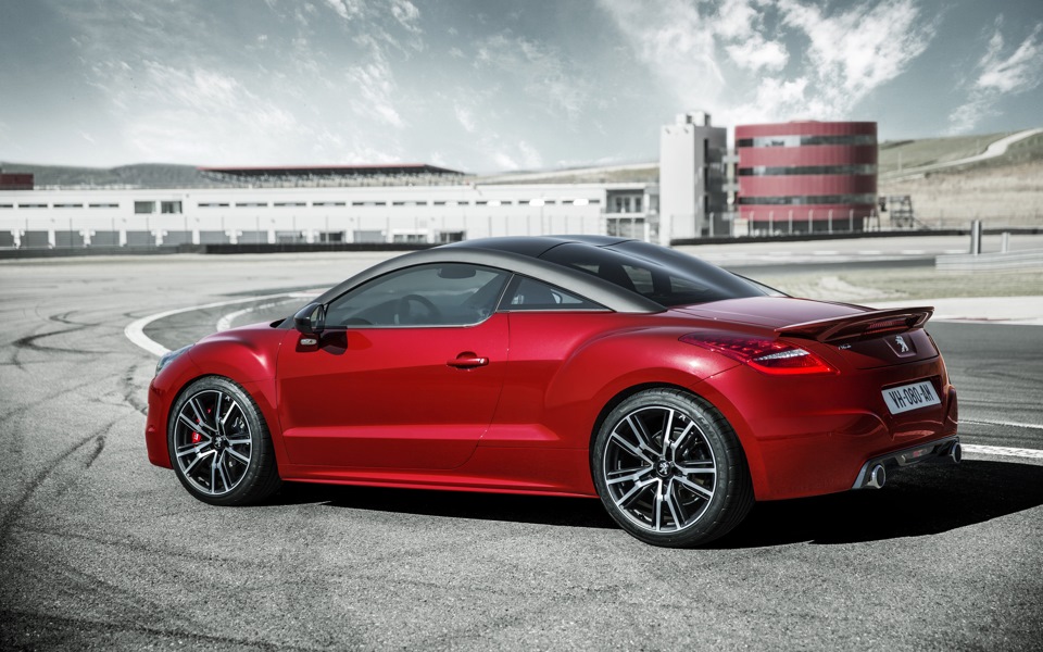 Живі фото, подробиці про RCZ R та фотосет для клубу RCZ.me 2
