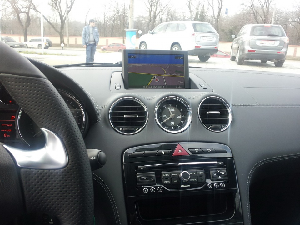 Оновлений PEUGEOT RCZ 3
