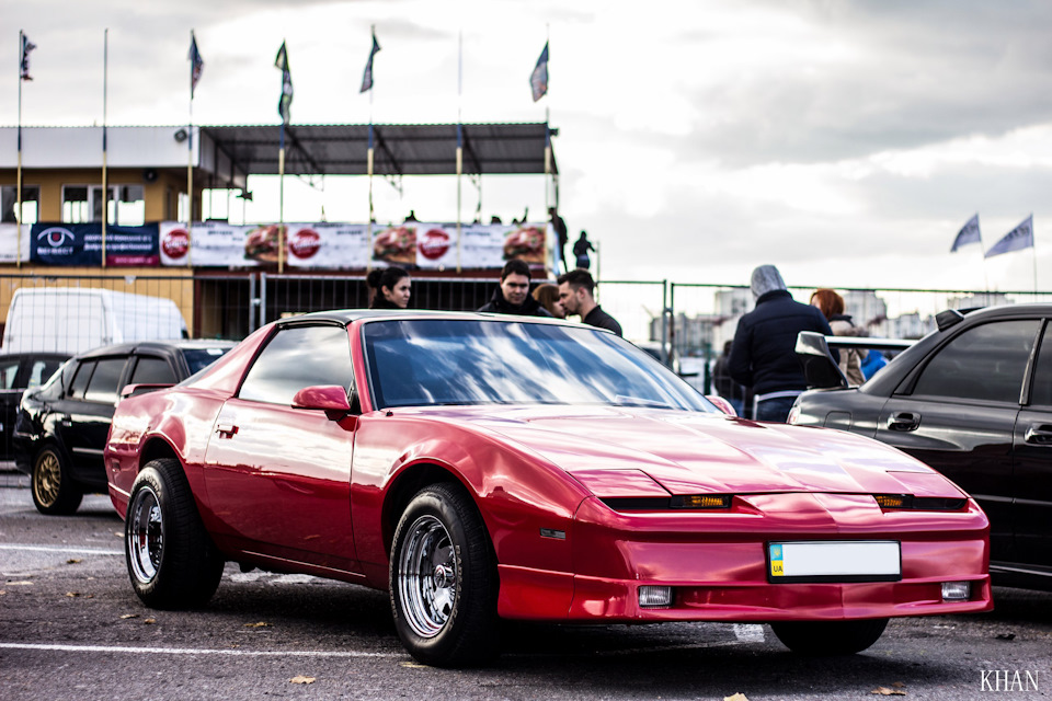 ✔Pontiac Firebird | Photo by KHAN 3