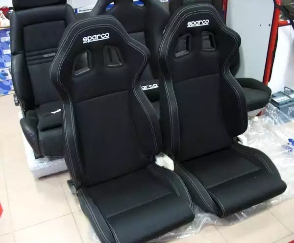 Сидіння Sparco, відкидні. 1