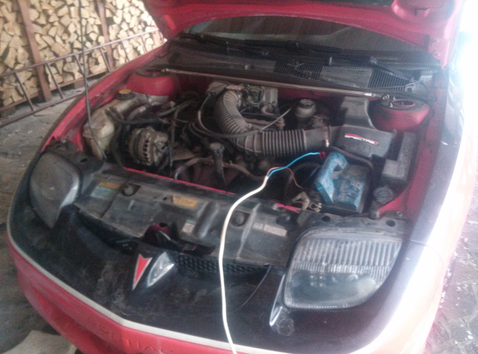 Запис №124: Перший у світі Pontiac Sunfire електромобіль, або сів акумулятор 2