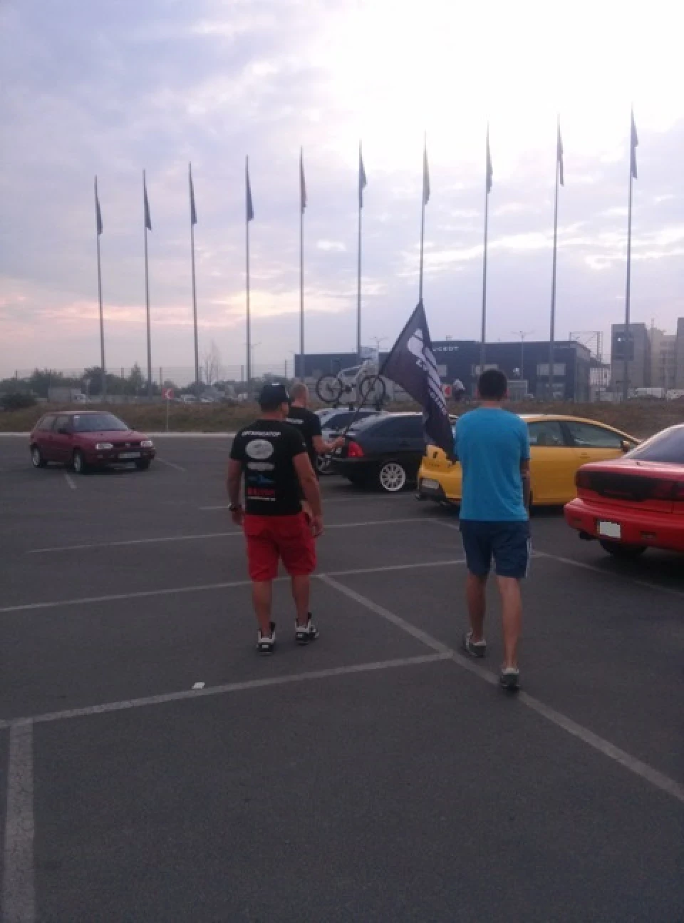Запис №98: LeoCult - auto fest & open air - тільки збори колони