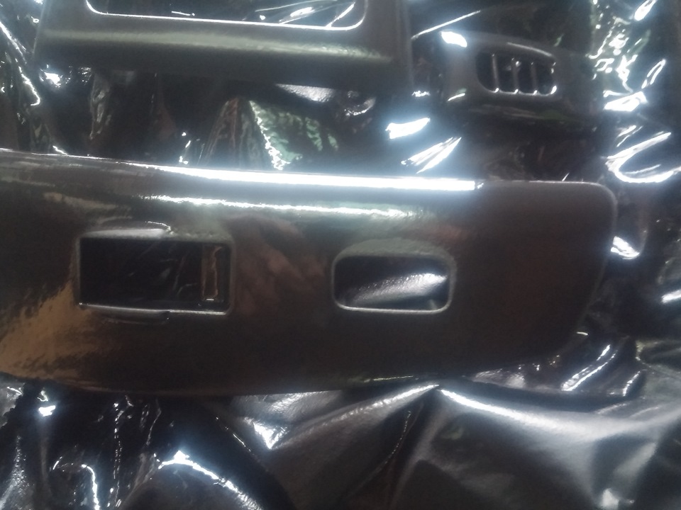 Панелі салону в PlastiDip 4