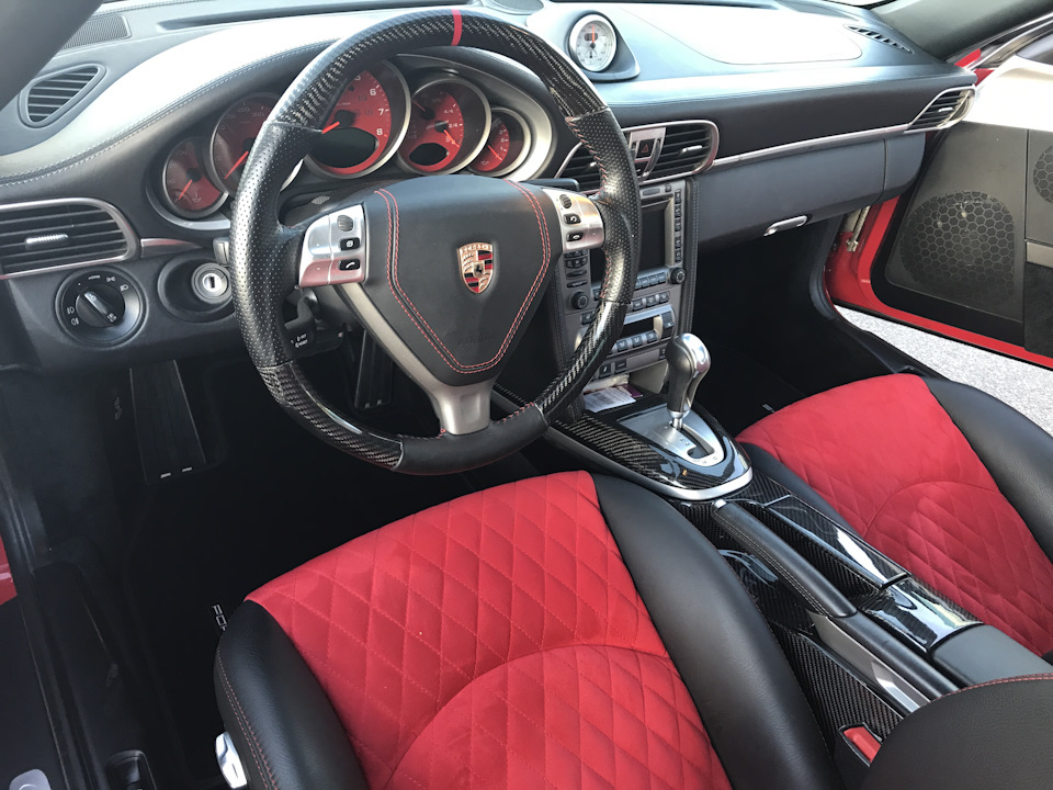 Оригінальні килими Porsche 3