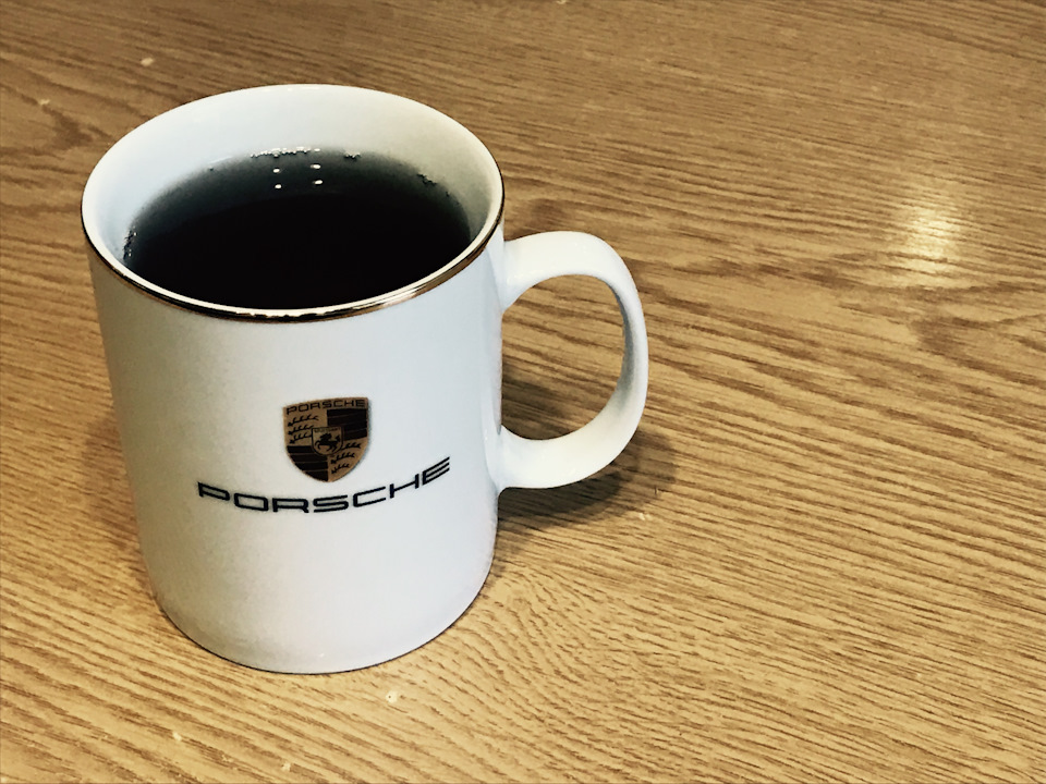 Тепер мій ранок починається з Porsche 1