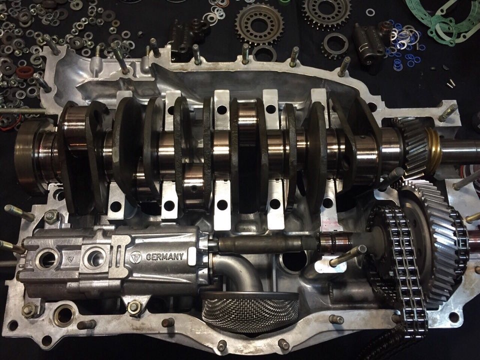 Motor. 3,3 turbo. Трохи хардкора. 2