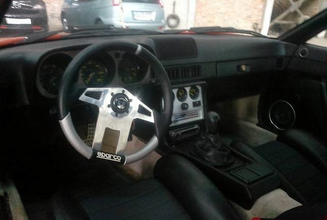 продам оригінальне кермо Sparco 1