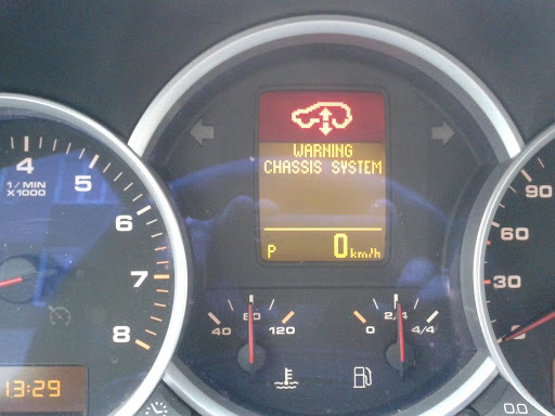 Помилка WARNING CHASSIS SYSTEM 1