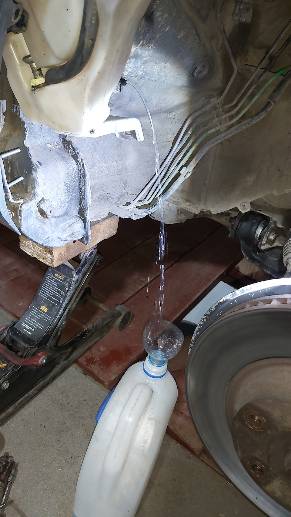 Заміна моторчиків омивачів 1