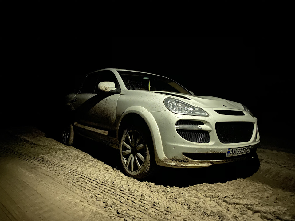 Влаштував трохи Off-road 😉 1