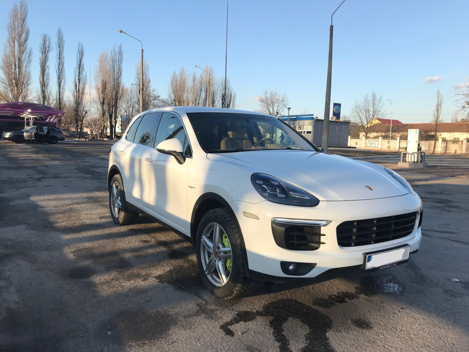 Просто багато фоточок :) Porsche Cayenne Hybrid рестайл 2