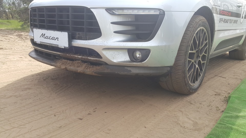 Позашляхові пригоди Cayenne та Macan 4