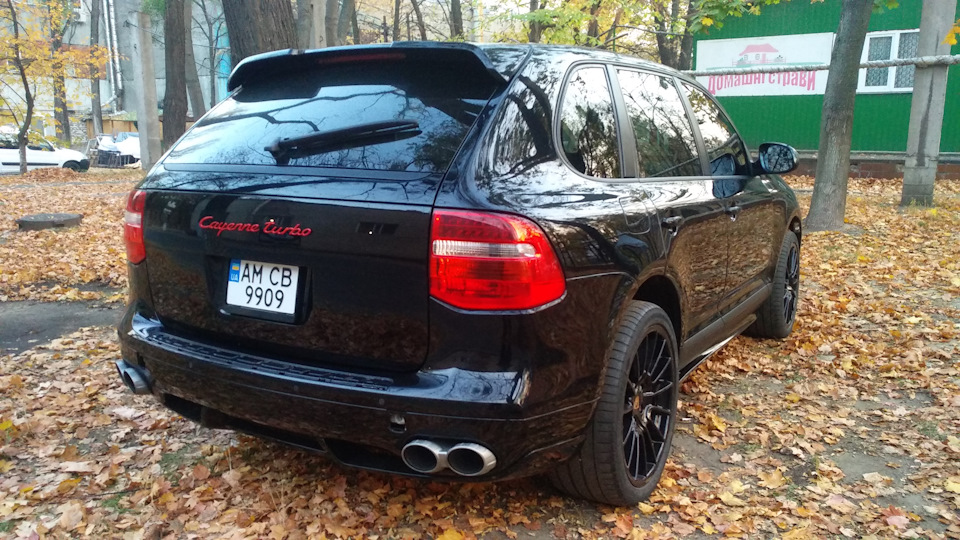 Cayenne turbo і листя) 2